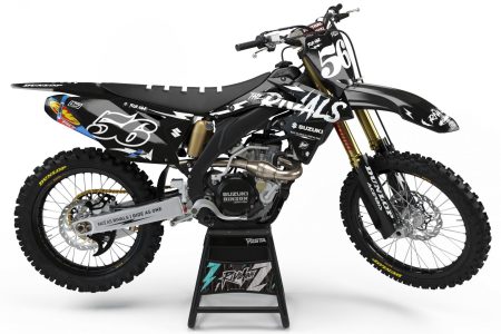 SUZUKI 'THE RIVALS' KIT